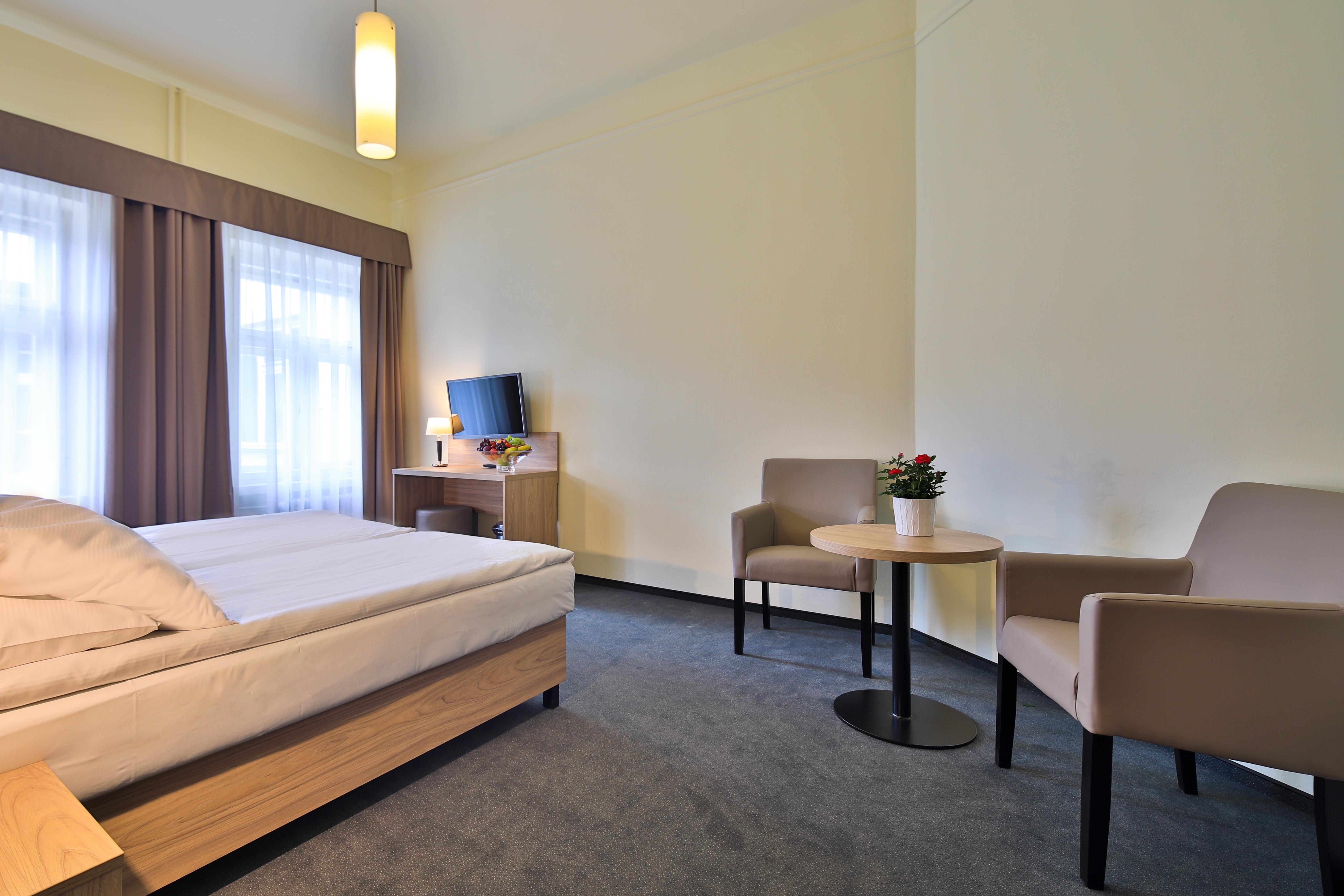Atlantic Hotell 3*